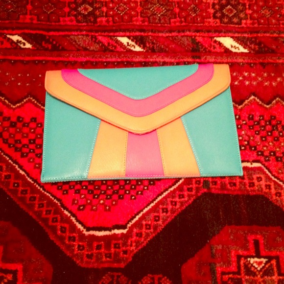 Handbags - Bundle!! Clutch