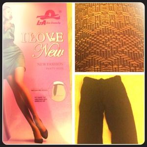 Black tights with designs!