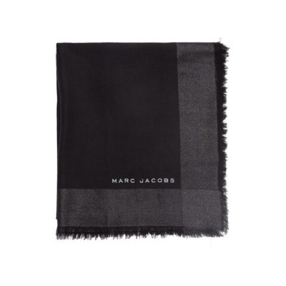 MARC JACBOS SCARF