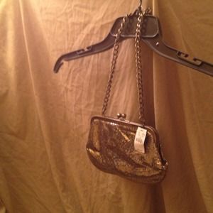Gold two ways party handbag
