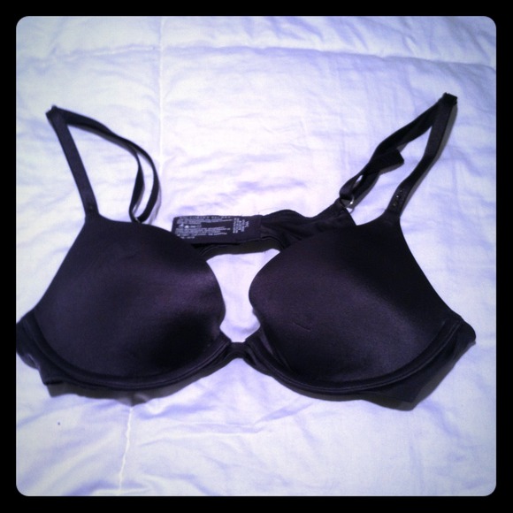 Victoria secrets grey bra biofit