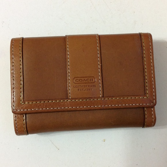 Preloved authentic mini trifold coach wallet