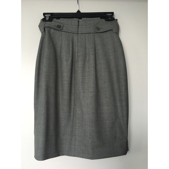 BCBG High Waisted Grey Pleated Skirt - Picture 3 of 3
