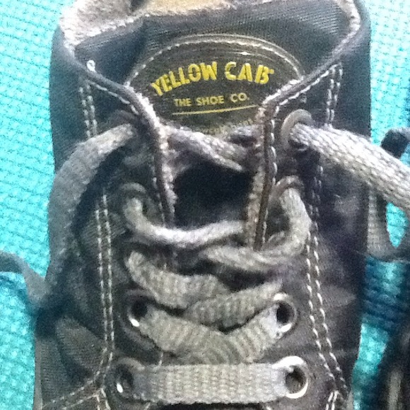 Cool Yellow Cab black sneakers 7 - Picture 2 of 4