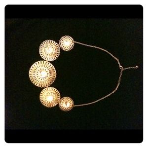 Silver oversized statement necklace :)