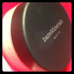 Bundle for @adrapek bm foundation + primer!