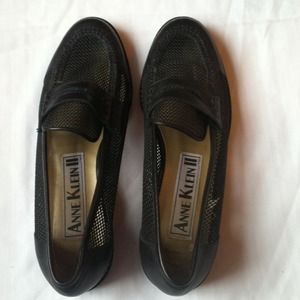 Size 8 Anne Klein shoe