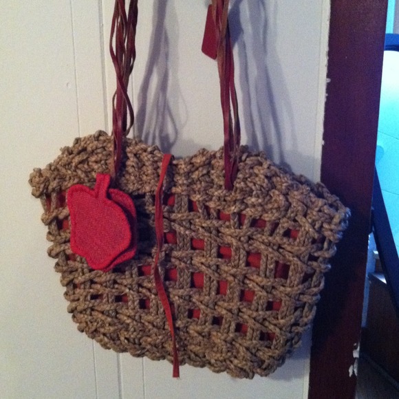 Apple purse - Picture 1 of 2