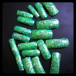 False nails custom art mermaid style