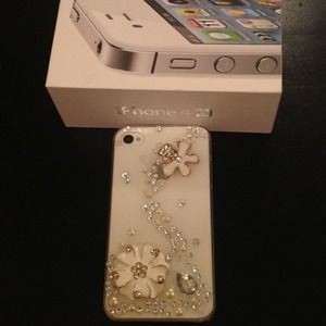 Pretty bedazzled flower,iPhone 4s hard case