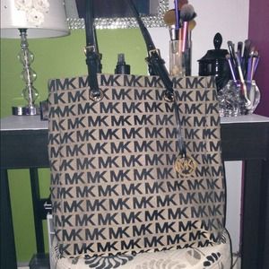Michael Kors bag