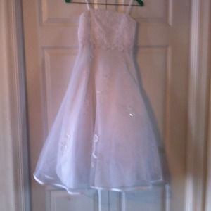 Flower girl wedding dress size 6