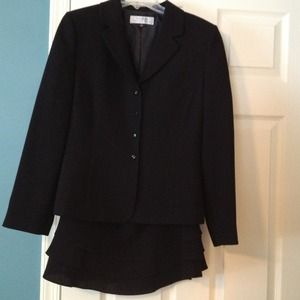 Black Tahari suit.