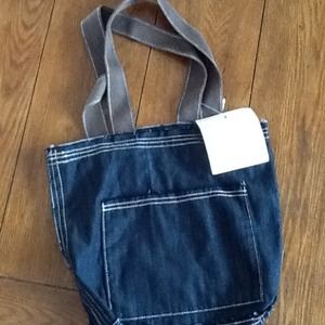 Thirty-one NWT mini retro denim