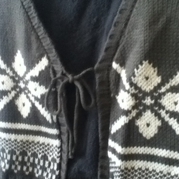 Nice winter vest - Picture 2 of 2