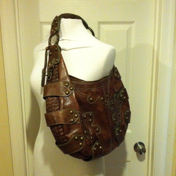 Isabella Fiore authentic leather oasis hobo bag.