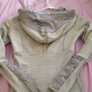 Free people zip up Hoodie with flower embroidery