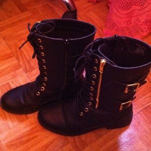 Black & Gold Combat Boots ❤