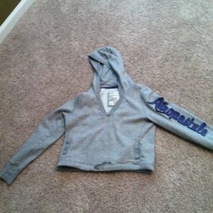 Lovely Aeropostale sweat shirt