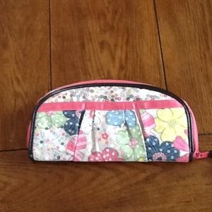 Reserved Thirty One Wallet