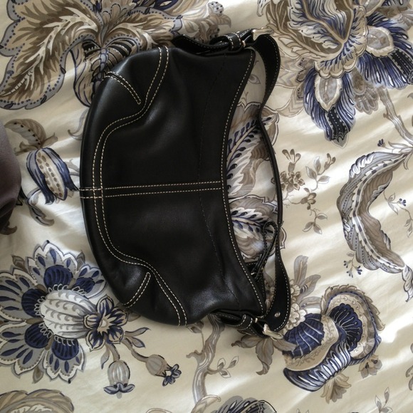 COACH Small Black Hobo