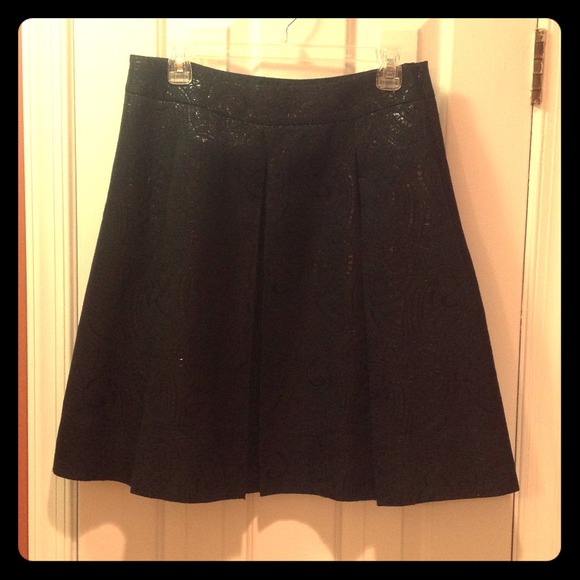 Banana Republic Pleated Black Skirt