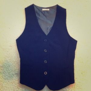 ❌❌SOLD❌❌Black Urban Outfitters Lux vest