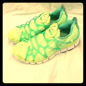Lime green Nike Kukini Free
