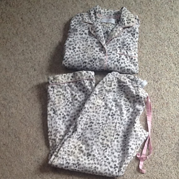 🎀Leopard Print PJs from Victoria's Secret 🎀