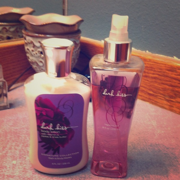 Bath & Body Works Dark Kiss lotion & Spray