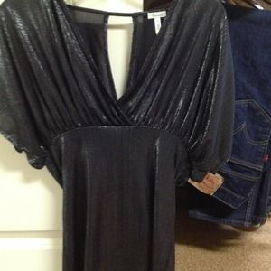 Metallic top size small