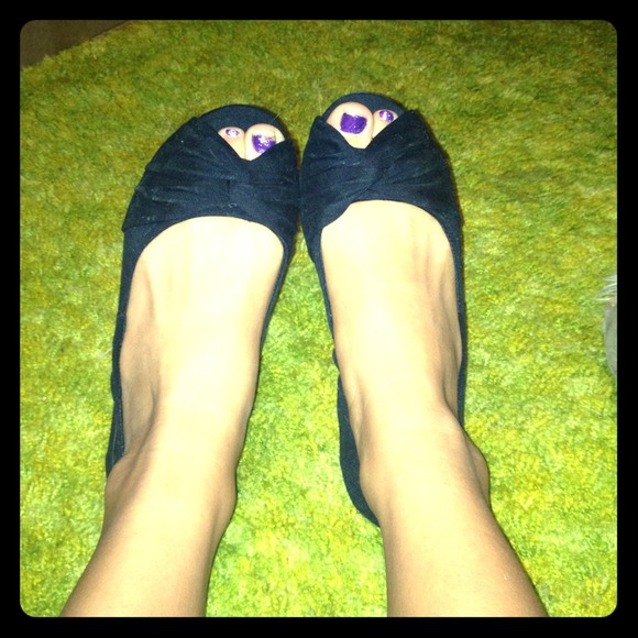 Black American eagle flats