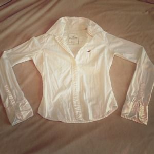 White Hollister button up with vertical ribs.