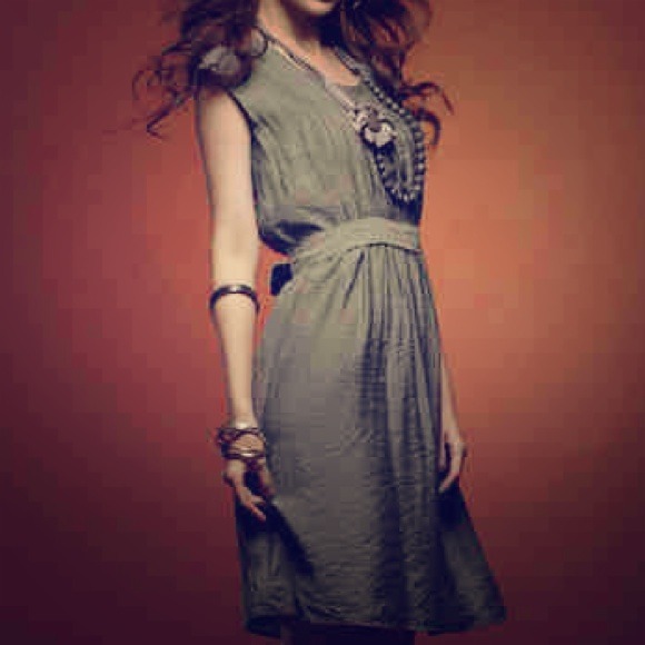 🔴SOLD IN BUNDLE🔴 Simple Light Gray Dress