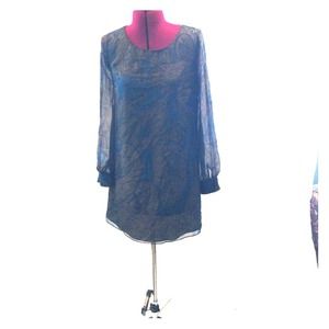 Long sleeve paisley print dress