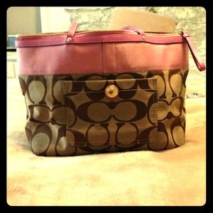 Reserved for @cjkeogh Coach Tan and Pink  tote