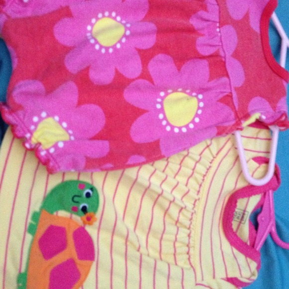 2 cute baby outfits