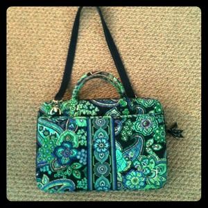 Vera Bradley Laptop Bag & Nike Sandal Bundle