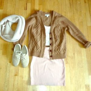 Traded 🚫 Blush pink body con skirt