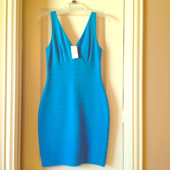 EXPRESS DRESS