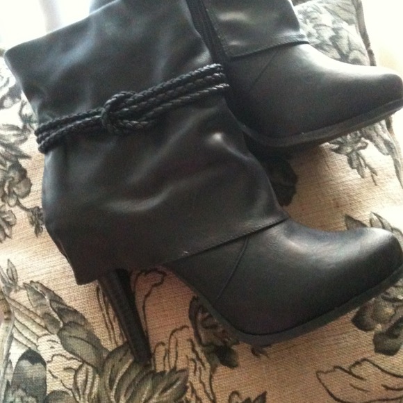 Black Boots & Sporto slide bundle. NWOT