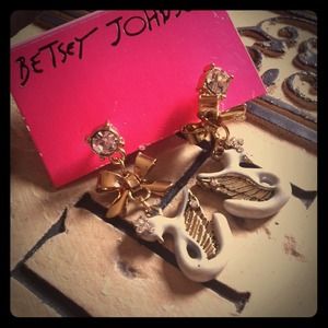 Betsey Johnson Swan Dangle Earrings