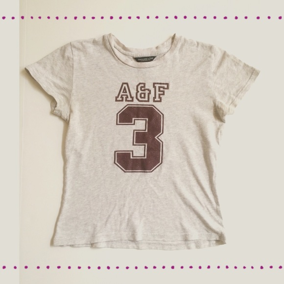 Abercrombie & Fitch Tops - 🎈3/$15 SALE🎈Vtg 90's Abercrombie tee