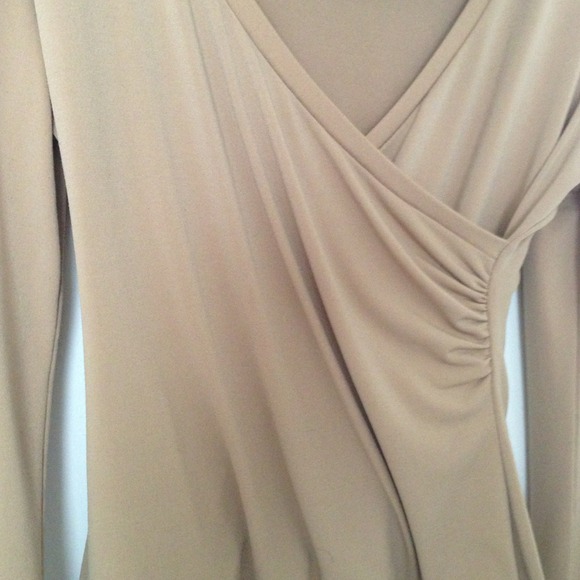 Express Top - Picture 2 of 2