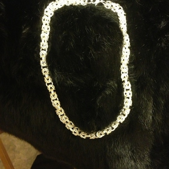 Necklace diamond cut