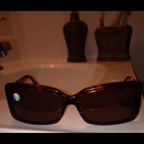 Authentic Tiffany & Co. Price firm...•SOLD•