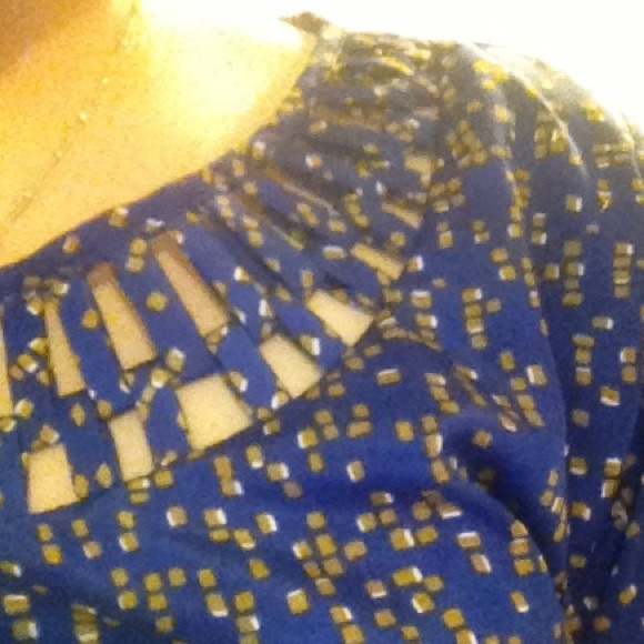 Reserved in bundle! Adorable blue with white dress - Picture 3 of 4