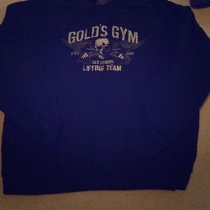 Golds gym sweatshirt 🔒hold for becca!!!