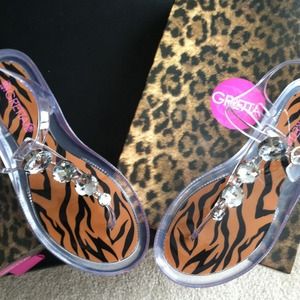 GRETTA clear sandals w/bling NWT❤Adorable! Sz 7