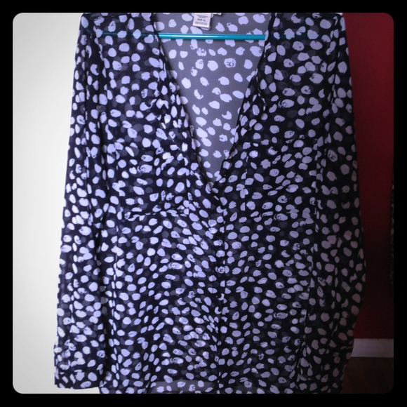Traded sheer button up tunic white dots on navy